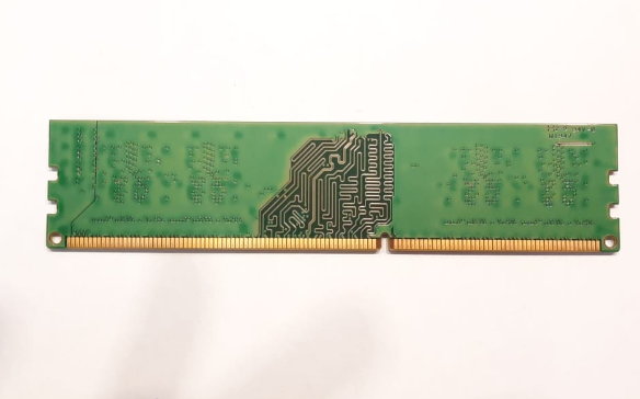 Kingston KVR13N9S6/2 DDR3 (RAM) 2 GB – Banknote interneta veikals